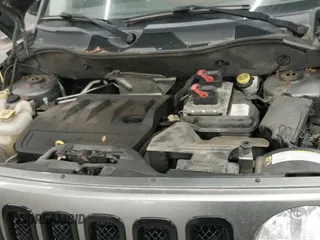 ✅ 2012 Jeep Patriot Latitude • VIN: 1C4NJRFB6CD683240 • Lot: 43761377. Wystawiony na IAAI z przebiegiem 248 772 mil. Bezpłatny archiwum sprzedaży aukcyjnych z USA i szczegółowy raport historii pojazdu na DreamBid. Zdjęcie 13.