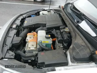 ✅ 2018 Hyundai Ioniq Limited • VIN: KMHC85LC9JU087279 • Lot: 41104562. Wystawiony na IAAI z przebiegiem 84 424 mil. Bezpłatny archiwum sprzedaży aukcyjnych z USA i szczegółowy raport historii pojazdu na DreamBid. Zdjęcie 20.