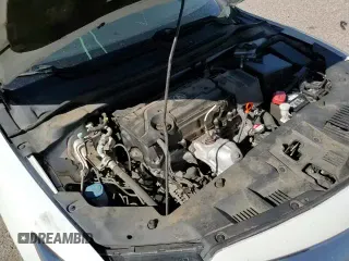 ✅ 2017 Acura ILX Premium • VIN: 19UDE2F79HA008057 • Лот: 89546545. Опубликован ранее на Copart с пробегом 82 653 миль. Бесплатный доступ к архиву аукционных продаж из США и подробный отчёт об истории автомобиля на DreamBid. Изображение 15.