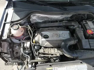 ✅ 2018 Volkswagen Tiguan • VIN: WVGBV7AX7JK004224 • Лот: 72030855. Опубликован ранее на Copart с пробегом 22 011 миль. Бесплатный доступ к архиву аукционных продаж из США и подробный отчёт об истории автомобиля на DreamBid. Изображение 15.