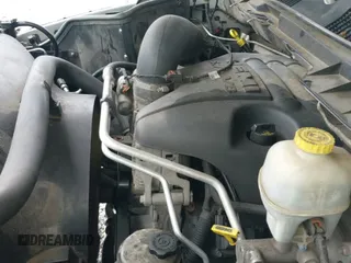 ✅ 2011 Ram 1500 ST • VIN: 1D7RV1GT5BS700611 • Lot: 42438125. Wystawiony na IAAI z przebiegiem 206 233 mil. Bezpłatny archiwum sprzedaży aukcyjnych z USA i szczegółowy raport historii pojazdu na DreamBid. Zdjęcie 21.