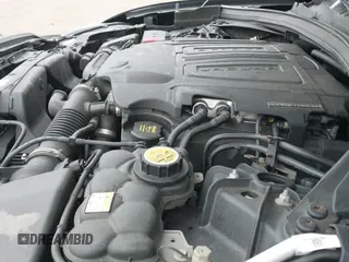 ✅ 2017 Jaguar F-Pace 35t Prestige • VIN: SADCK2BV2HA064644 • Лот: 43761302. Опубликован ранее на IAAI с пробегом 104 857 миль. Бесплатный доступ к архиву аукционных продаж из США и подробный отчёт об истории автомобиля на DreamBid. Изображение 19.