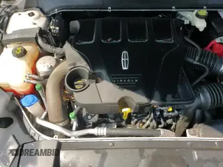 ✅ 2018 Lincoln MKZ Reserve • VIN: 3LN6L5FC2JR609894 • Lot: 69030825. Listed on Copart with 8,821 mi. Free auction sales archive from the USA and detailed vehicle history report at DreamBid. Image 13.