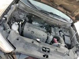 2018 Mitsubishi Outlander ES with VIN JA4AP3AU4JZ006698, listed as a Copart auction lot 72093675 with 120,397 mi miles and Salvage title. Bid and sale history available at DreamBid. Image 14.