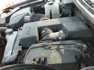 ✅ 2008 GMC Canyon SLE2 • VIN: 1GTDT13E588102736 • Lot: 42382021. Listed on IAAI with 156,493 mi. Free auction sales archive from the USA and detailed vehicle history report at DreamBid. Image 19.