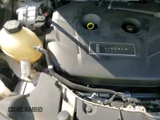 ✅ 2017 Lincoln MKC Select • VIN: 5LMCJ2D92HUL71432 • Lot: 64000865. Listed on Copart with 76,133 mi. Free auction sales archive from the USA and detailed vehicle history report at DreamBid. Image 16.