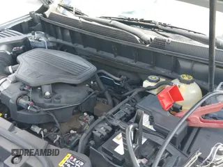 ✅ 2018 Cadillac XT5 FWD • VIN: 1GYKNARS8JZ103307 • Лот: 43124838. Опубликован ранее на IAAI с пробегом 97 912 миль. Бесплатный доступ к архиву аукционных продаж из США и подробный отчёт об истории автомобиля на DreamBid. Изображение 19.