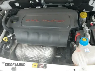 ✅ 2022 Ram ProMaster City Cargo Tradesman • VIN: ZFBHRFABXN6Y14188 • Lot: 43549632. Wystawiony na IAAI z przebiegiem 11 607 mil. Bezpłatny archiwum sprzedaży aukcyjnych z USA i szczegółowy raport historii pojazdu na DreamBid. Zdjęcie 20.