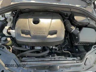 ✅ 2015 Volvo XC60 T6 Drive-E Platinum • VIN: YV449MDM9F2758814 • Lot: 56789665. Listed on Copart with 122,464 mi. Free auction sales archive from the USA and detailed vehicle history report at DreamBid. Image 11.