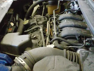 ✅ 2018 Ford Explorer • VIN: 1FM5K8B82JGA71173 • Lot: 41552028. Wystawiony na IAAI z przebiegiem 87 176 mil. Bezpłatny archiwum sprzedaży aukcyjnych z USA i szczegółowy raport historii pojazdu na DreamBid. Zdjęcie 19.