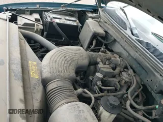 ✅ 1998 Ford F-250 • VIN: 1FTEX2768WKA06939 • Lot: 42296575. Listed on IAAI with 443,222 mi. Free auction sales archive from the USA and detailed vehicle history report at DreamBid. Image 19.