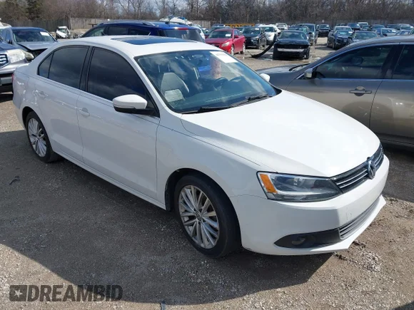 ✅ 2013 Volkswagen Jetta SEL • VIN: 3VWLX7AJ9DM405136 • Lot: 44793155. Listed on IAAI with 105,596 mi. Free auction sales archive from the USA and detailed vehicle history report at DreamBid. Image 1.