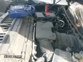 ✅ 2021 Chevrolet Silverado 1500 Custom Trail Boss • VIN: 1GCPYCEF3MZ398120 • Lot: 43015070. Wystawiony na IAAI z przebiegiem 63 458 mil. Bezpłatny archiwum sprzedaży aukcyjnych z USA i szczegółowy raport historii pojazdu na DreamBid. Zdjęcie 20.