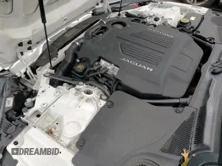 ✅ 2017 Jaguar F-Type S • VIN: SAJWJ6FV3H8K40607 • Lot: 82704095. Wystawiony na Copart z przebiegiem 66 701 mil. Bezpłatny archiwum sprzedaży aukcyjnych z USA i szczegółowy raport historii pojazdu na DreamBid. Zdjęcie 13.