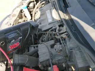 ✅ 2011 Honda Insight EX • VIN: JHMZE2H74BS005777 • Lot: 43217504. Wystawiony na IAAI z przebiegiem 211 541 mil. Bezpłatny archiwum sprzedaży aukcyjnych z USA i szczegółowy raport historii pojazdu na DreamBid. Zdjęcie 19.