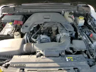 ✅ 2020 Jeep Gladiator Sport S • VIN: 1C6HJTAG2LL142325 • Lot: 71490685. Listed on Copart with 92,981 mi. Free auction sales archive from the USA and detailed vehicle history report at DreamBid. Image 13.