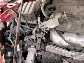 ✅ 2018 Jeep Compass Altitude • VIN: 3C4NJCBB6JT318468 • Lot: 92470575. Listed on Copart with 119,187 mi. Free auction sales archive from the USA and detailed vehicle history report at DreamBid. Image 14.