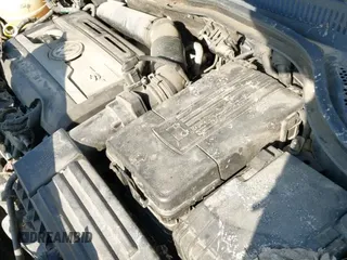 ✅ 2016 Volkswagen CC Sport • VIN: WVWBP7AN7GE513718 • Лот: 43398183. Опубликован ранее на IAAI с пробегом 103 570 миль. Бесплатный доступ к архиву аукционных продаж из США и подробный отчёт об истории автомобиля на DreamBid. Изображение 19.