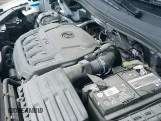 ✅ 2022 Volkswagen Tiguan SE R-Line Black • VIN: 3VVCB7AX7NM007416 • Lot: 42999763. Wystawiony na IAAI z przebiegiem 21 861 mil. Bezpłatny archiwum sprzedaży aukcyjnych z USA i szczegółowy raport historii pojazdu na DreamBid. Zdjęcie 20.