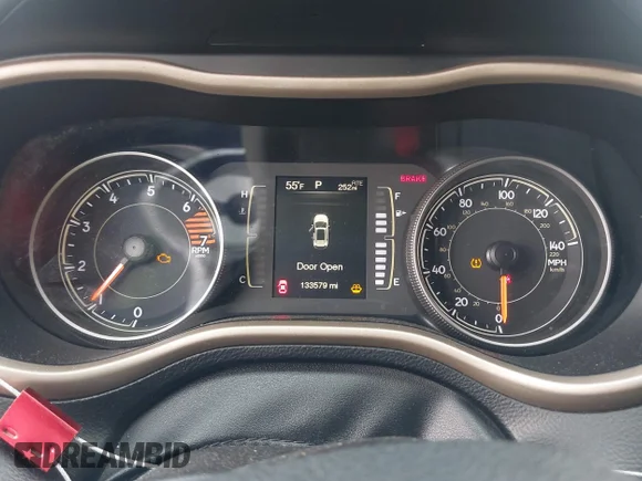 ✅ 2017 Jeep Cherokee Sport • VIN: 1C4PJLAB5HW623961 • Lot: 44257524. Listed on IAAI with 133,579 mi. Free auction sales archive from the USA and detailed vehicle history report at DreamBid. Image 7.