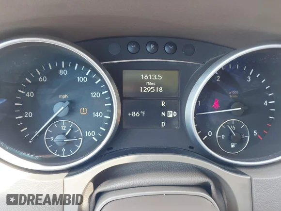 ✅ 2011 Mercedes-Benz M 350 • VIN: 4JGBB2FB4BA652877 • Lot: 44410536. Listed on IAAI with 129,518 mi. Free auction sales archive from the USA and detailed vehicle history report at DreamBid. Image 7.