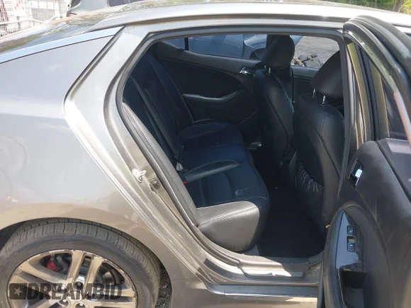 ✅ 2013 Kia Optima SX • VIN: 5XXGR4A68DG182727 • Lot: 44950888. Listed on IAAI with 208,874 mi. Free auction sales archive from the USA and detailed vehicle history report at DreamBid. Image 8.