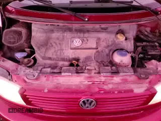 ✅ 2003 Volkswagen EuroVan GLS • VIN: WV2KB47093H015569 • Lot: 81954144. Listed on Copart with 166,304 mi. Free auction sales archive from the USA and detailed vehicle history report at DreamBid. Image 14.