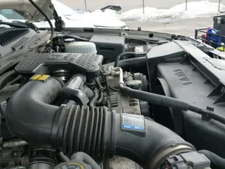 ✅ 2005 Chevrolet Silverado 2500HD LT • VIN: 1GCHK23245F867248 • Lot: 41373520. Wystawiony na IAAI z przebiegiem 149 707 mil. Bezpłatny archiwum sprzedaży aukcyjnych z USA i szczegółowy raport historii pojazdu na DreamBid. Zdjęcie 20.