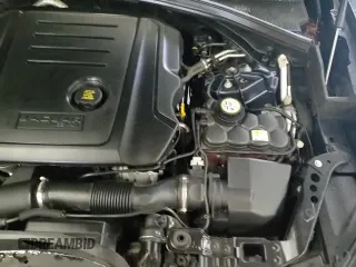 ✅ 2017 Jaguar F-Pace 20d Premium • VIN: SADCJ2BN2HA089496 • Lot: 92824285. Wystawiony na Copart z przebiegiem 132 491 mil. Bezpłatny archiwum sprzedaży aukcyjnych z USA i szczegółowy raport historii pojazdu na DreamBid. Zdjęcie 13.