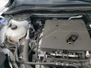 ✅ 2020 Ford Escape SE • VIN: 1FMCU9G62LUB43587 • Lot: 53842745. Listed on Copart with 94,947 mi. Free auction sales archive from the USA and detailed vehicle history report at DreamBid. Image 16.