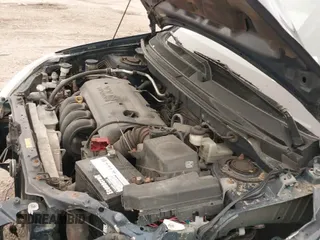 ✅ 2006 Toyota Matrix STD • VIN: 2T1LR30E46C562918 • Лот: 42394540. Опубликован ранее на IAAI с пробегом 223 360 миль. Бесплатный доступ к архиву аукционных продаж из США и подробный отчёт об истории автомобиля на DreamBid. Изображение 19.