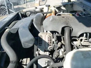 ✅ 2006 Chevrolet Suburban LS • VIN: 1GNEC16Z66J105810 • Лот: 41767095. Опубликован ранее на IAAI с пробегом 171 652 миль. Бесплатный доступ к архиву аукционных продаж из США и подробный отчёт об истории автомобиля на DreamBid. Изображение 12.