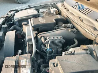 ✅ 2006 GMC Envoy SLT • VIN: 1GKDS13S162220330 • Lot: 41401322. Wystawiony na IAAI z przebiegiem 190 756 mil. Bezpłatny archiwum sprzedaży aukcyjnych z USA i szczegółowy raport historii pojazdu na DreamBid. Zdjęcie 12.