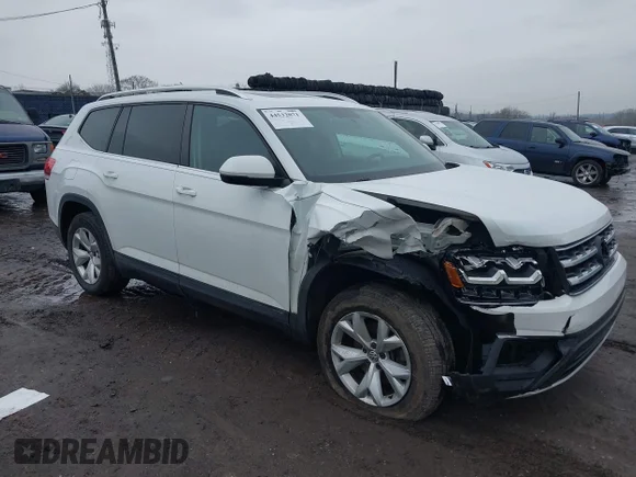 ✅ 2018 Volkswagen Atlas Launch Edition • VIN: 1V2HR2CA7JC500809 • Lot: 44532071. Wystawiony na IAAI z przebiegiem 142 126 mil. Bezpłatny archiwum sprzedaży aukcyjnych z USA i szczegółowy raport historii pojazdu na DreamBid. Zdjęcie 1.