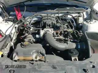 ✅ 2010 Ford Mustang V6 • VIN: 1ZVBP8EN8A5142461 • Lot: 43411465. Listed on IAAI with 170,484 mi. Free auction sales archive from the USA and detailed vehicle history report at DreamBid. Image 12.