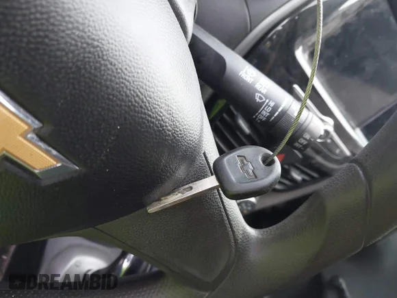 ✅ 2019 Chevrolet Spark LS • VIN: KL8CB6SA0KC820668 • Lot: 42108815. Wystawiony na IAAI z przebiegiem 98 166 mil. Bezpłatny archiwum sprzedaży aukcyjnych z USA i szczegółowy raport historii pojazdu na DreamBid. Zdjęcie 11.