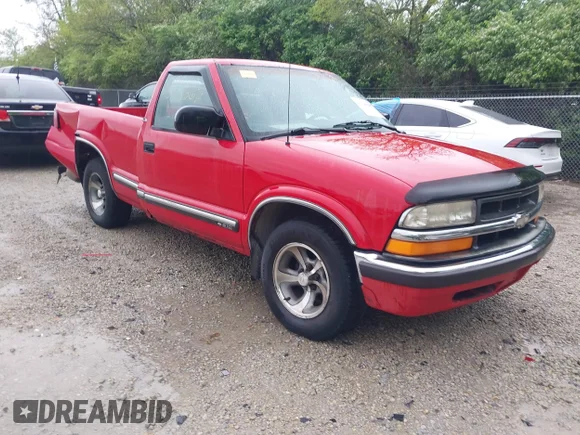 ✅ 2000 Chevrolet S-10 • VIN: 1GCCS1453YK296165 • Lot: 42190667. Wystawiony na IAAI z przebiegiem 215 370 mil. Bezpłatny archiwum sprzedaży aukcyjnych z USA i szczegółowy raport historii pojazdu na DreamBid. Zdjęcie 1.