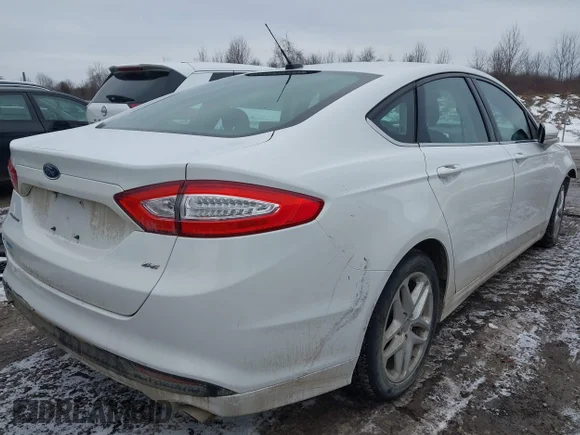 ✅ 2015 Ford Fusion SE • VIN: 3FA6P0H76FR156663 • Lot: 44130602. Wystawiony na IAAI z przebiegiem 190 633 mil. Bezpłatny archiwum sprzedaży aukcyjnych z USA i szczegółowy raport historii pojazdu na DreamBid. Zdjęcie 4.