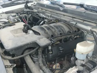 ✅ 2014 GMC Sierra 1500 SLT • VIN: 3GTU2VEC1EG320619 • Lot: 43066044. Wystawiony na IAAI z przebiegiem 213 715 mil. Bezpłatny archiwum sprzedaży aukcyjnych z USA i szczegółowy raport historii pojazdu na DreamBid. Zdjęcie 19.