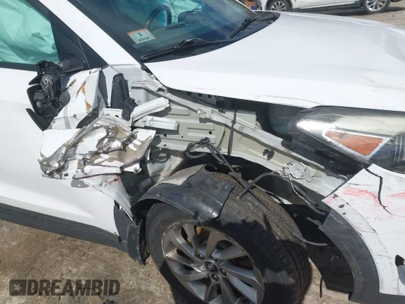 ✅ 2016 Hyundai Tucson SE • VIN: KM8J3CA44GU254162 • Lot: 44603009. Wystawiony na IAAI z przebiegiem 90 447 mil. Bezpłatny archiwum sprzedaży aukcyjnych z USA i szczegółowy raport historii pojazdu na DreamBid. Zdjęcie 6.