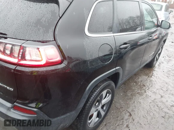 ✅ 2019 Jeep Cherokee Limited • VIN: 1C4PJMDX8KD295399 • Lot: 43985399. Listed on IAAI with 97,025 mi. Free auction sales archive from the USA and detailed vehicle history report at DreamBid. Image 4.