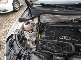 ✅ 2017 Audi Q3 Premium • VIN: WA1ECCFS9HR017792 • Lot: 84011565. Wystawiony na Copart z przebiegiem 66 212 mil. Bezpłatny archiwum sprzedaży aukcyjnych z USA i szczegółowy raport historii pojazdu na DreamBid. Zdjęcie 17.