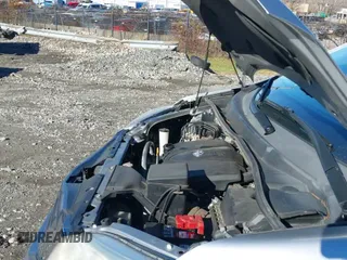 ✅ 2017 Toyota Sienna XLE • VIN: 5TDDZ3DC7HS187839 • Lot: 43773109. Listed on IAAI with 47,247 mi. Free auction sales archive from the USA and detailed vehicle history report at DreamBid. Image 19.