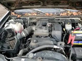 ✅ 2004 Chevrolet Colorado LS Z85 • VIN: 1GCDT196048116442 • Lot: 83299334. Listed on Copart with 228,306 mi. Free auction sales archive from the USA and detailed vehicle history report at DreamBid. Image 13.