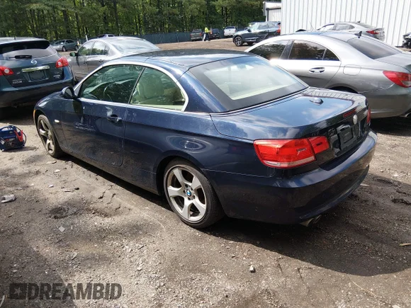 ✅ 2008 BMW 3 Series 328i • VIN: WBAWL13578PX11581 • Лот: 45587339. Опубліковано раніше на IAAI з пробігом 185 227 миль. Безкоштовний доступ до архіву аукціонних продажів зі США та докладний звіт про історію автомобіля на DreamBid. Зображення 3.