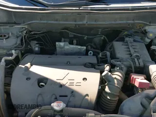 ✅ 2014 Mitsubishi Outlander ES • VIN: 4A4AP3AU7EE028240 • Lot: 43667568. Listed on IAAI with 133,675 mi. Free auction sales archive from the USA and detailed vehicle history report at DreamBid. Image 19.