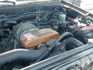 ✅ 2001 Toyota Sequoia Limited • VIN: 5TDBT48AX1S010084 • Lot: 42569418. Listed on IAAI with 195,154 mi. Free auction sales archive from the USA and detailed vehicle history report at DreamBid. Image 13.