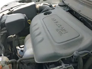 ✅ 2021 Jeep Cherokee Latitude • VIN: 1C4PJMCB1MD171158 • Lot: 42259802. Listed on IAAI with 136,987 mi. Free auction sales archive from the USA and detailed vehicle history report at DreamBid. Image 19.