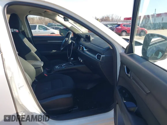 ✅ 2018 Mazda CX-5 Sport • VIN: JM3KFBBM3J0354137 • Lot: 44554425. Wystawiony na IAAI z przebiegiem 118 315 mil. Bezpłatny archiwum sprzedaży aukcyjnych z USA i szczegółowy raport historii pojazdu na DreamBid. Zdjęcie 5.