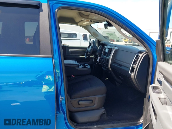✅ 2020 Ram 1500 Warlock • VIN: 1C6RR7GG1LS160428 • Lot: 42394264. Wystawiony na IAAI z przebiegiem 121 496 mil. Bezpłatny archiwum sprzedaży aukcyjnych z USA i szczegółowy raport historii pojazdu na DreamBid. Zdjęcie 5.